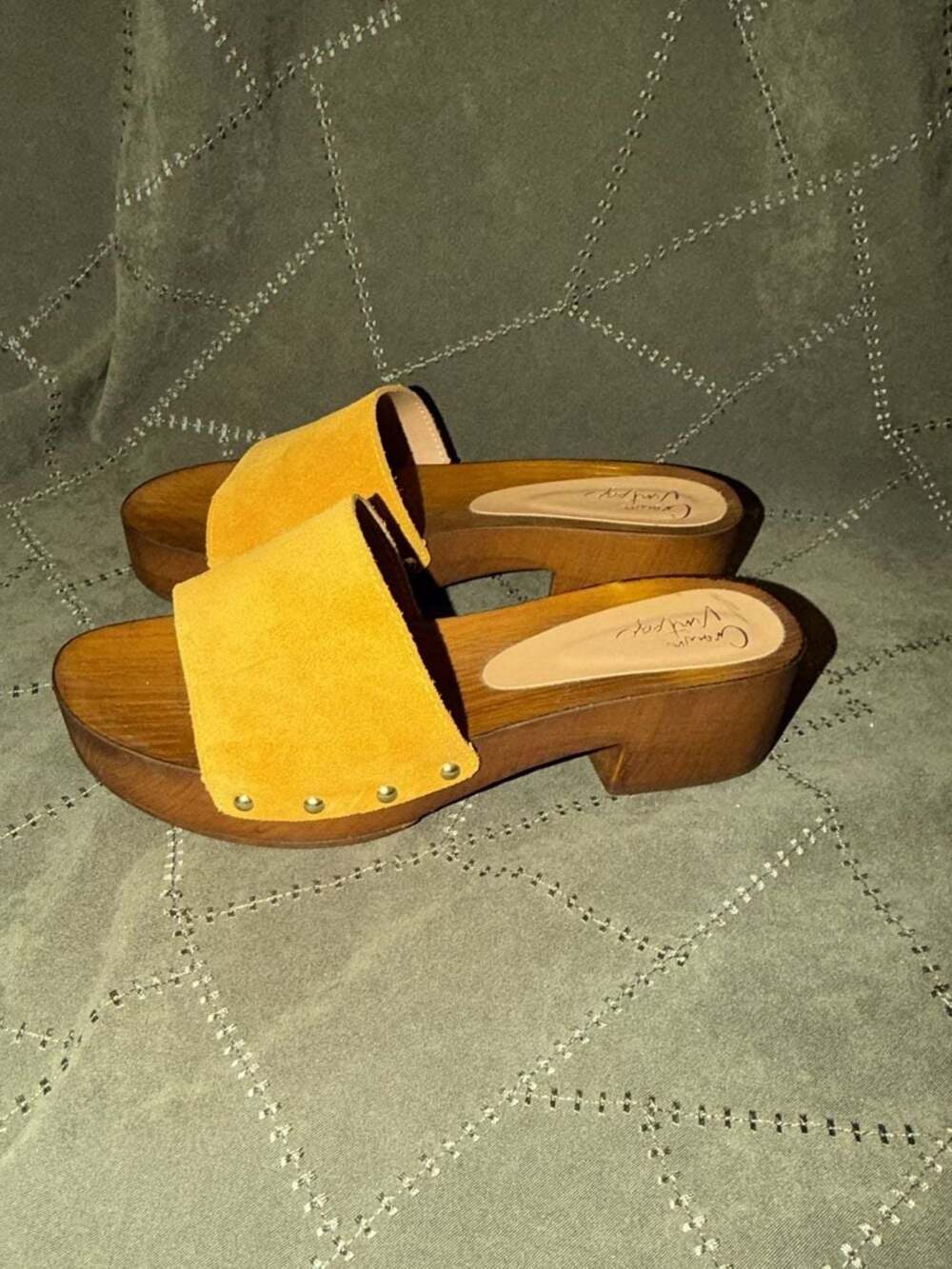 Crown Vintage Yellow Suede Platform Clog Slide Sandals - Picture 4 of 7
